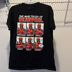 Unisex medium Deadpool Graphic Tee from Marvel